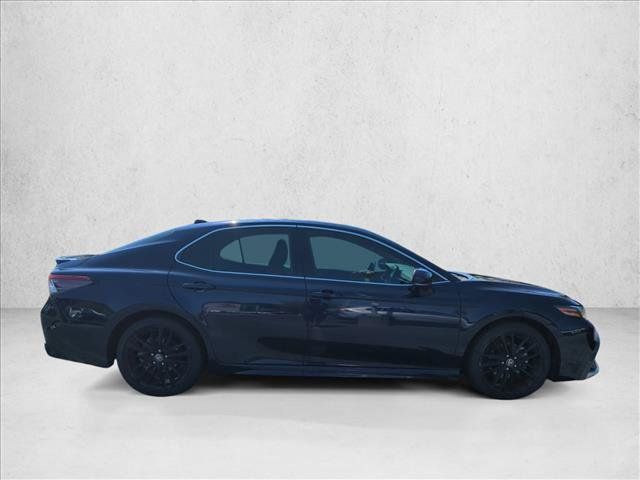 Used 2021 Toyota Camry XSE FWD image 4