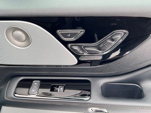 New 2026 Lincoln Aviator Reserve image 25