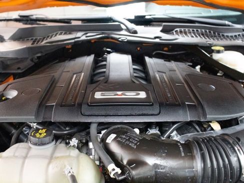 Used 2021 Ford Mustang GT Premium image 17