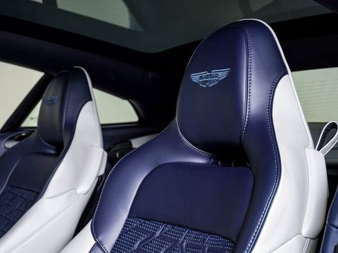 New 2025 Aston Martin Vanquish image 21