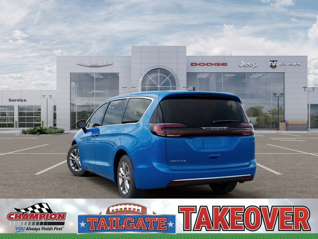 New 2027 Chrysler Pacifica Select FWD image 3