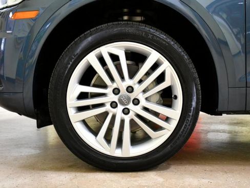 Used 2018 Audi Q5 Prestige w/ Prestige Package image 45