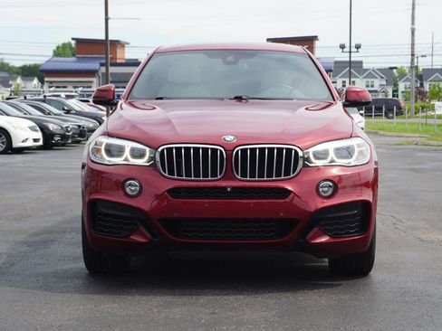 Used 2015 BMW X6 xDrive50i w/ Executive Package AWD/4WD image 2