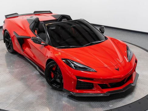 Used 2024 Chevrolet Corvette E-Ray image 91