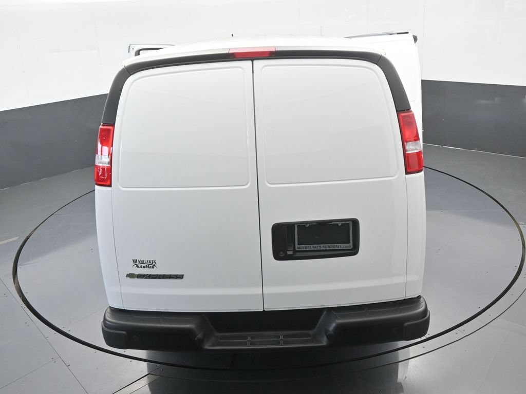 New 2025 Chevrolet Express 3500 Extended w/ Driver Convenience Package RWD image 60