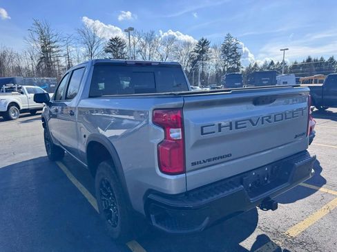 Used 2024 Chevrolet Silverado 1500 ZR2 w/ LPO, Dark Essentials Package image 6