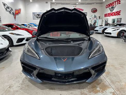 Used 2021 Chevrolet Corvette Stingray Convertible w/ 1LT RWD image 32