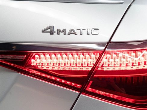 Certified 2023 Mercedes-Benz S 580 4MATIC Sedan image 10