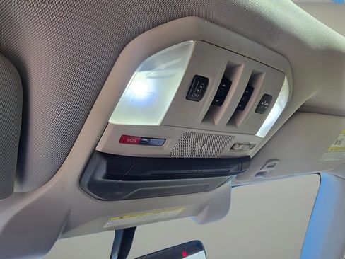 Used 2022 Subaru Ascent Limited w/ Technology Package image 23