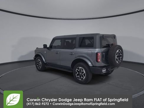 Used 2024 Ford Bronco Outer Banks AWD/4WD image 11