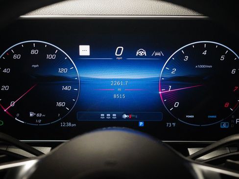 Certified 2025 Mercedes-Benz GLC 300 4MATIC image 18