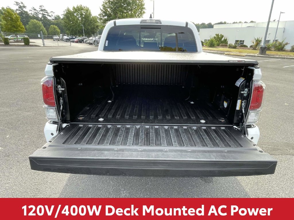 Used 2022 Toyota Tacoma TRD Off-Road w/ Technology Package AWD/4WD image 11