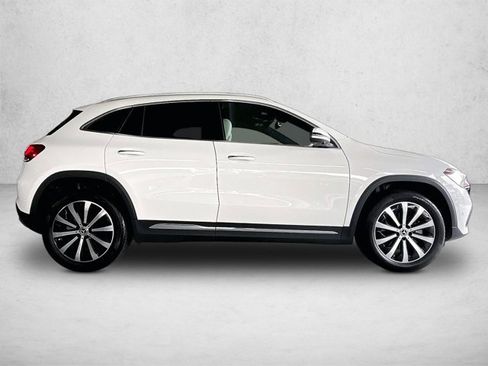 Certified 2023 Mercedes-Benz GLA 250 4MATIC image 5