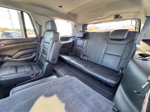 Used 2018 GMC Yukon Denali image 14
