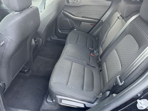 Used 2025 Ford Escape Active AWD/4WD image 21