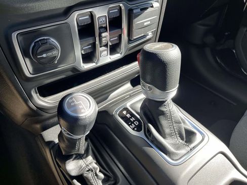 New 2026 Jeep Gladiator Sport image 21