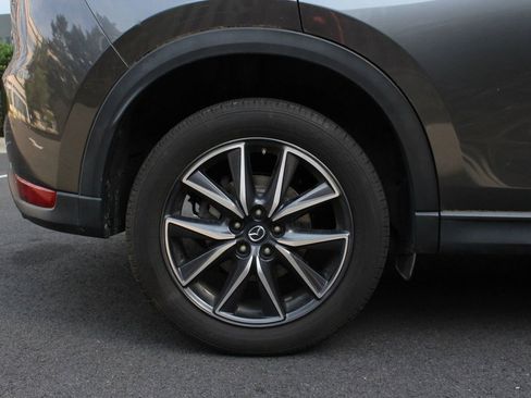 Used 2018 MAZDA CX-5 Touring w/ Preferred Equipment Package AWD/4WD image 5