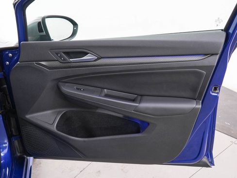 Used 2024 Volkswagen Golf R AWD/4WD image 11