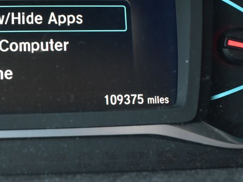 Used 2020 Honda Pilot Touring image 13