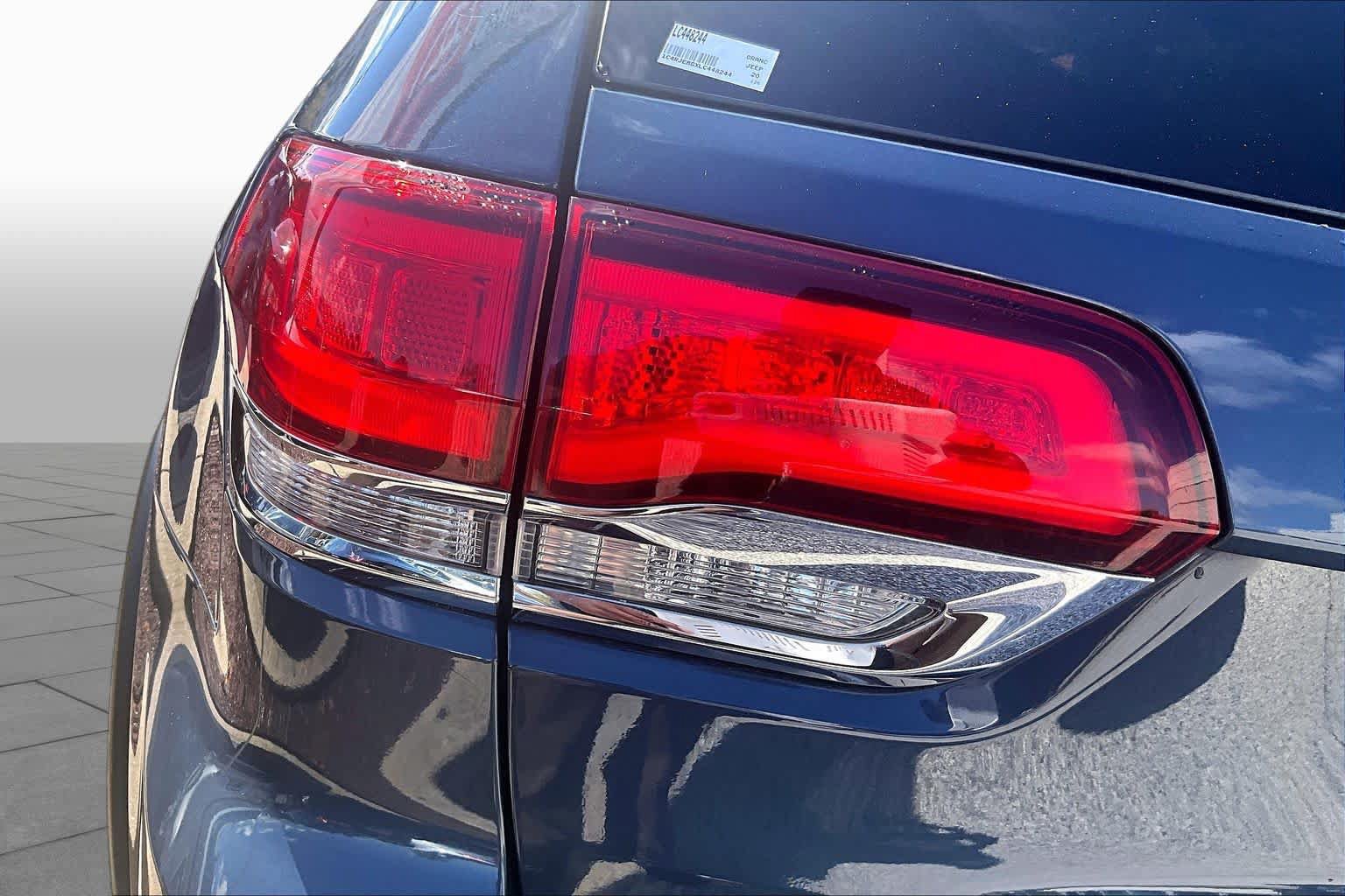 Used 2020 Jeep Grand Cherokee Limited RWD image 28