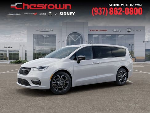 New 2026 Chrysler Pacifica Select FWD image 2