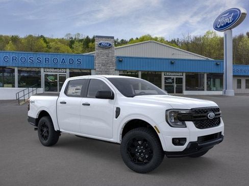 New 2025 Ford Ranger XLT w/ Black Appearance Package AWD/4WD image 7