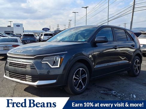 New 2026 Kia Niro LX image 2