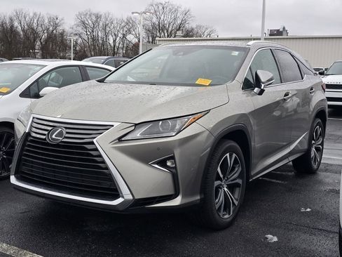 Used 2017 Lexus RX 350 AWD image 3