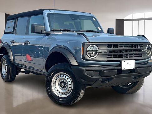 Used 2023 Ford Bronco 4-Door image 11