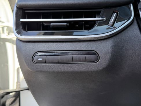 Used 2025 INFINITI QX60 Pure FWD image 21