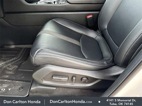 Certified 2025 Honda Pilot EX-L image 15