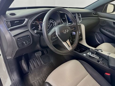 Used 2023 INFINITI QX55 Luxe w/ Cargo Package image 10