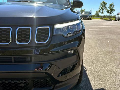 New 2024 Jeep Compass Latitude w/ Sun and Sound Group image 10