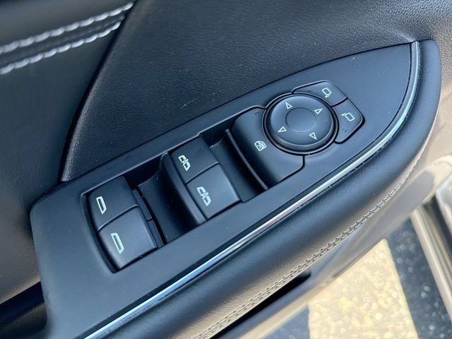 Used 2023 Buick Envision Preferred AWD/4WD image 13