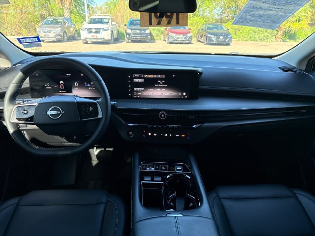 Certified 2025 Nissan Murano SV w/ Cargo Package AWD/4WD image 12