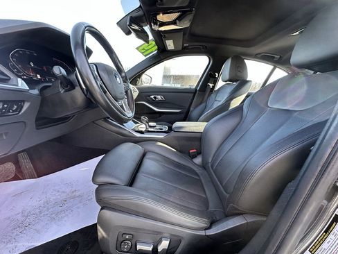 Used 2019 BMW 330i xDrive Sedan w/ Convenience Package image 16