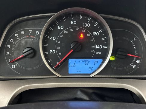 Used 2013 Toyota RAV4 LE AWD/4WD image 23
