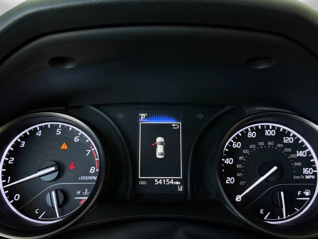 Used 2021 Toyota Camry SE FWD image 18