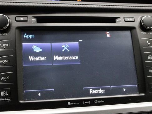 Used 2017 Toyota Highlander Limited Platinum image 30