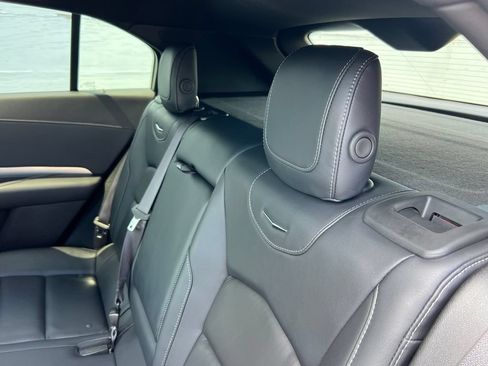 Used 2023 Cadillac XT4 Premium Luxury FWD image 16