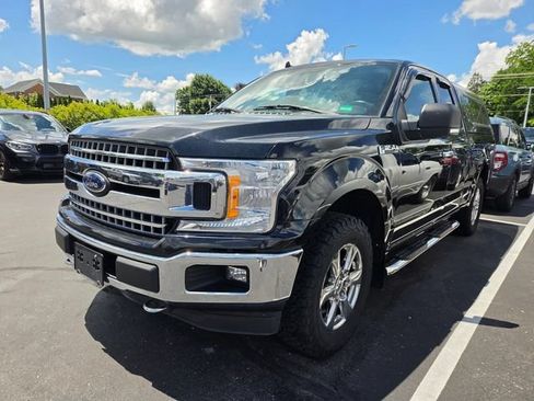 Used 2018 Ford F150 XLT w/ Equipment Group 302A Luxury AWD/4WD image 3