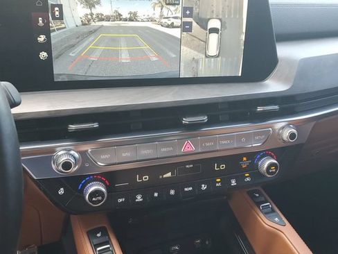 Certified 2024 Kia Telluride SX Prestige X-Line AWD/4WD image 27