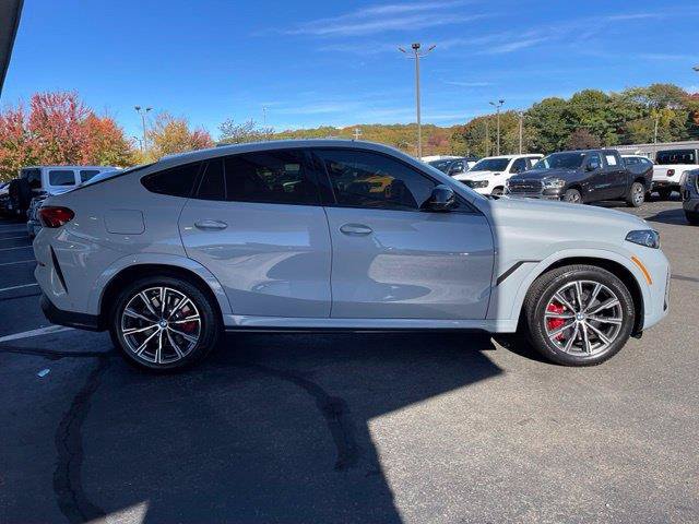 Used 2025 BMW X6 M60i AWD/4WD image 4