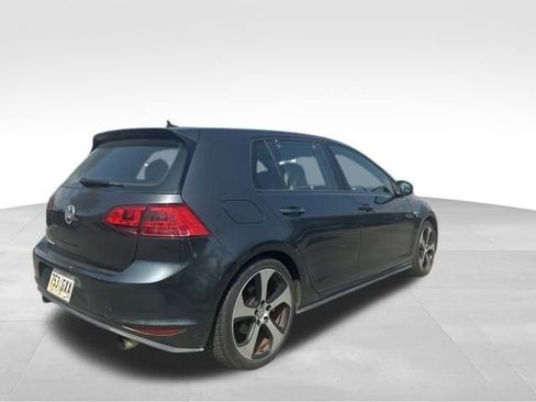 Used 2017 Volkswagen GTI S image 9