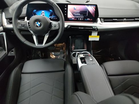 Used 2026 BMW X2 xDrive28i w/ Technology Package AWD/4WD image 22