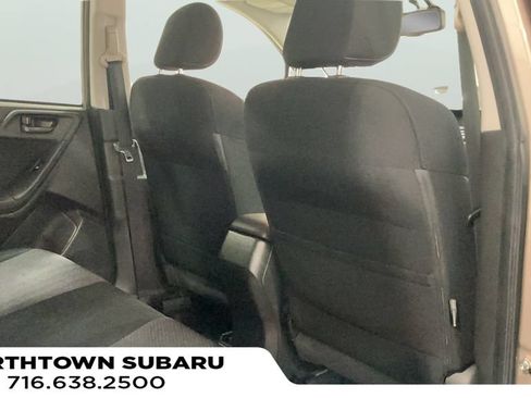 Used 2015 Subaru Forester 2.5i Premium w/ All-Weather Package AWD/4WD image 35