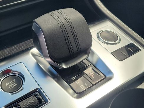 New 2026 Jaguar F-PACE R-Dynamic S image 14