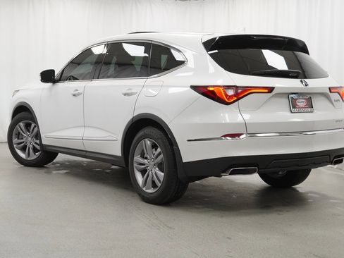 Used 2024 Acura MDX SH-AWD image 14