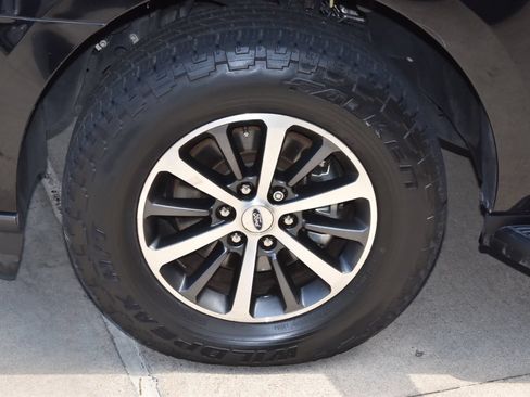 Used 2021 Ford Expedition XLT RWD image 37