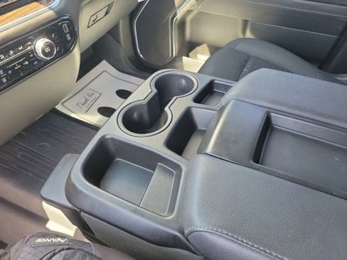 Used 2024 GMC Sierra 2500 SLE w/ SLE Value Package; AWD/4WD image 30